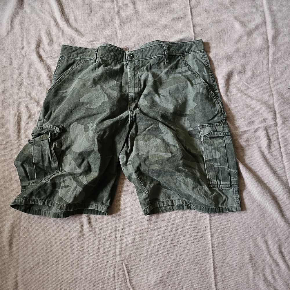 Mens Carpenter Camo Shorts 38